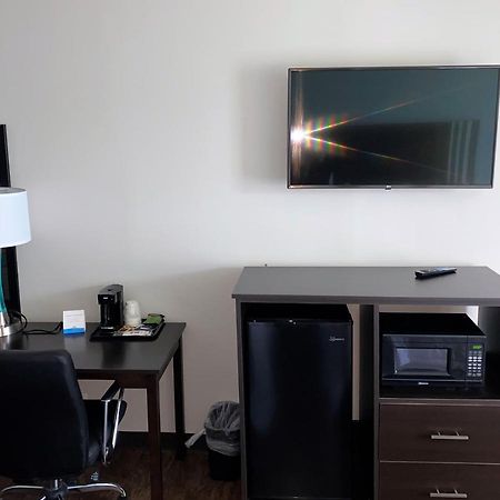 Days Inn By Wyndham Goldsboro Extérieur photo