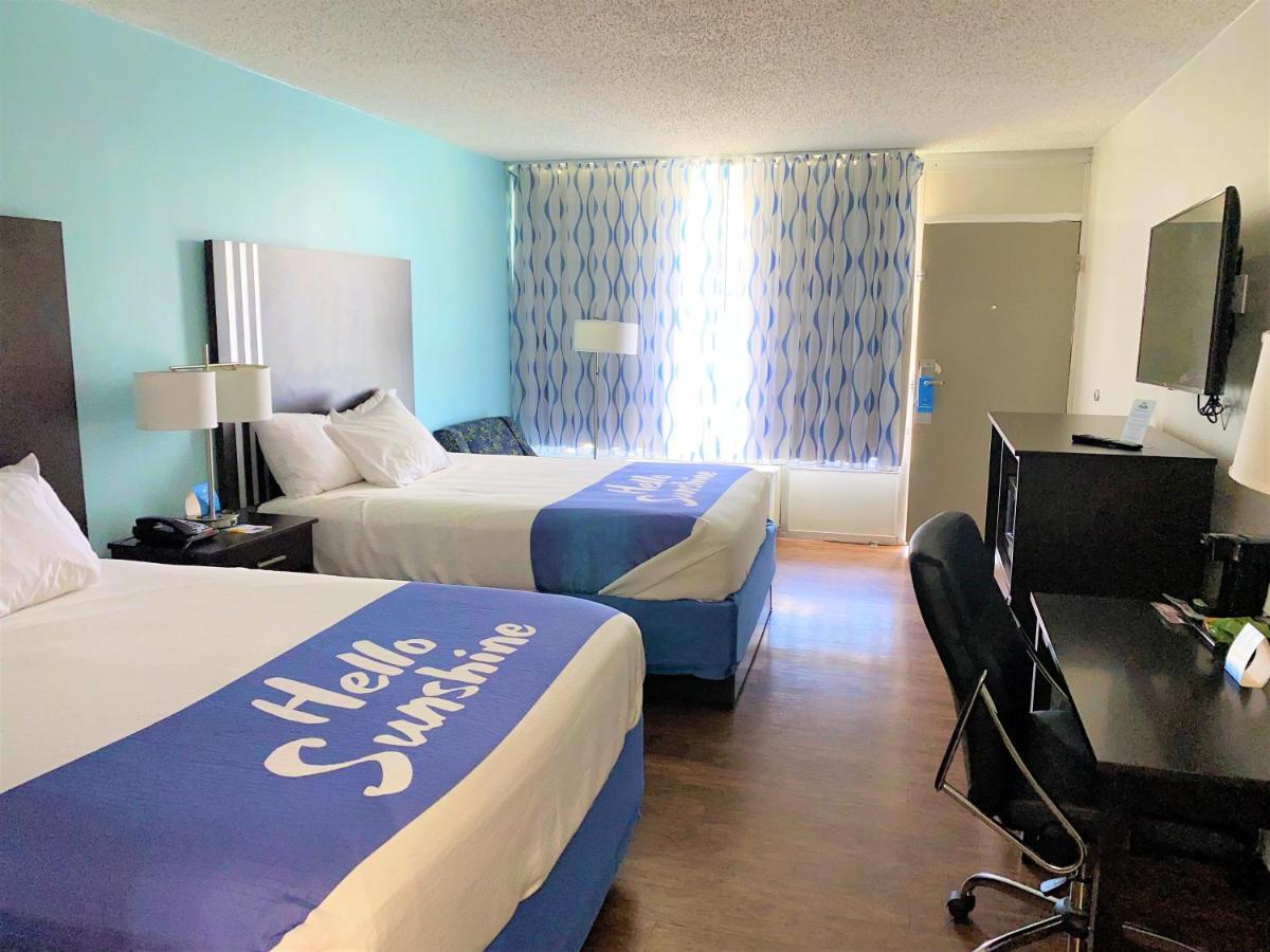 Days Inn By Wyndham Goldsboro Extérieur photo